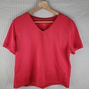 Moret Ultra V-Neck Shirt and Shorts Set‎